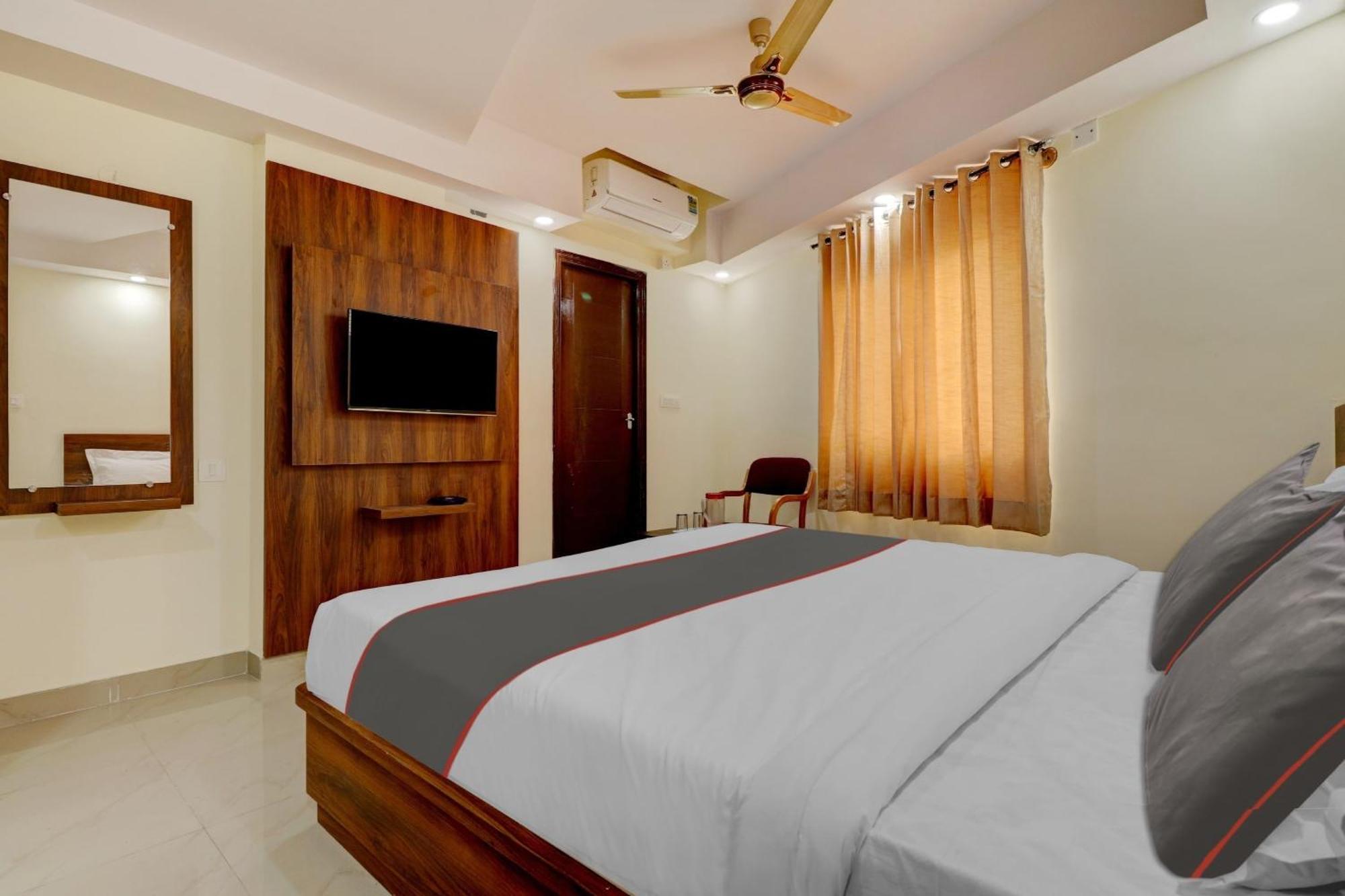 Hotel Collection O Hemadri Residency Bangalore Exterior foto